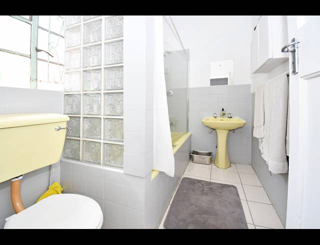 4 BEDROOM HOUSE FOR SALE IN CROSBY